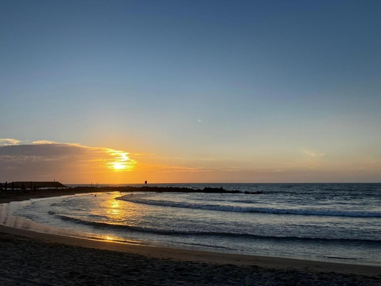 En Cartagena, Cerca A La Playa, Serena Del Mar, Acogedor Y Moderno