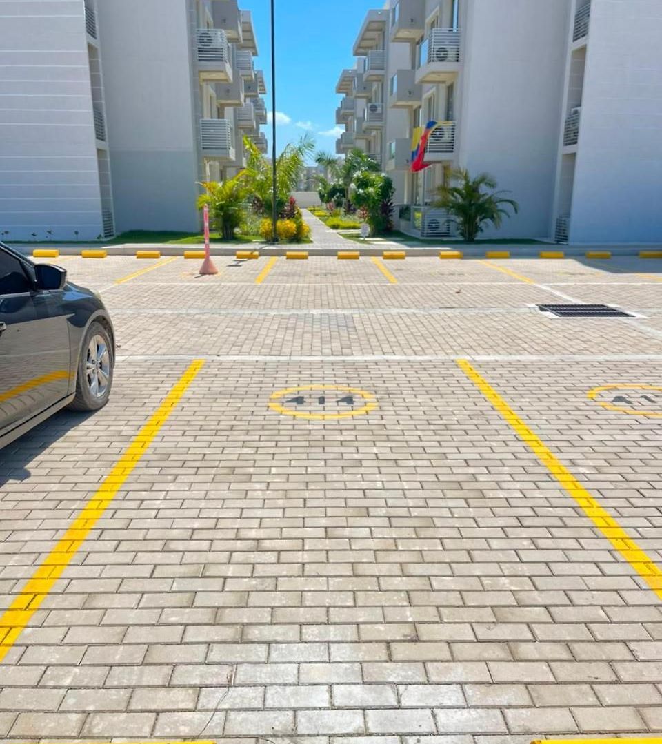 En Cartagena, Cerca A La Playa, Serena Del Mar, Acogedor Y Moderno Apartamento