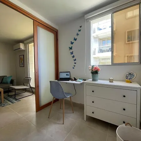 En Cartagena, Cerca A La Playa, Serena Del Mar, Acogedor Y Moderno