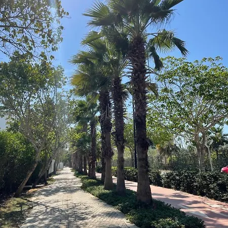En Cartagena, Cerca A La Playa, Serena Del Mar, Acogedor Y Moderno
