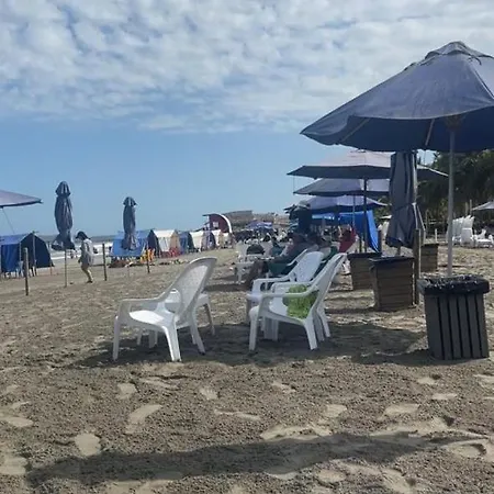 En Cartagena, Cerca A La Playa, Serena Del Mar, Acogedor Y Moderno Apartamento Cartagena